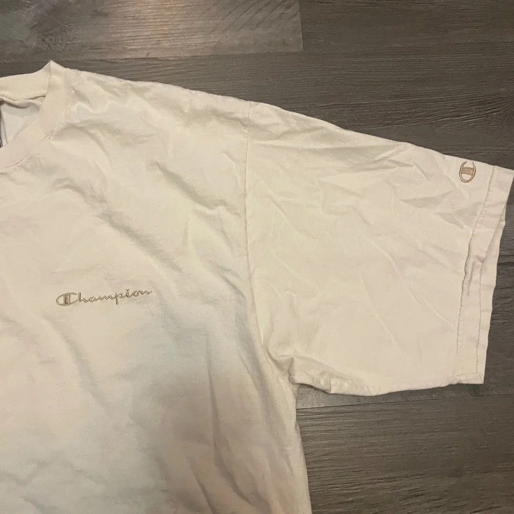 Vintage Champion Henley T-Shirt Mens XL Cream Off White Script Logo Short Sleeve - Picture 2 of 5